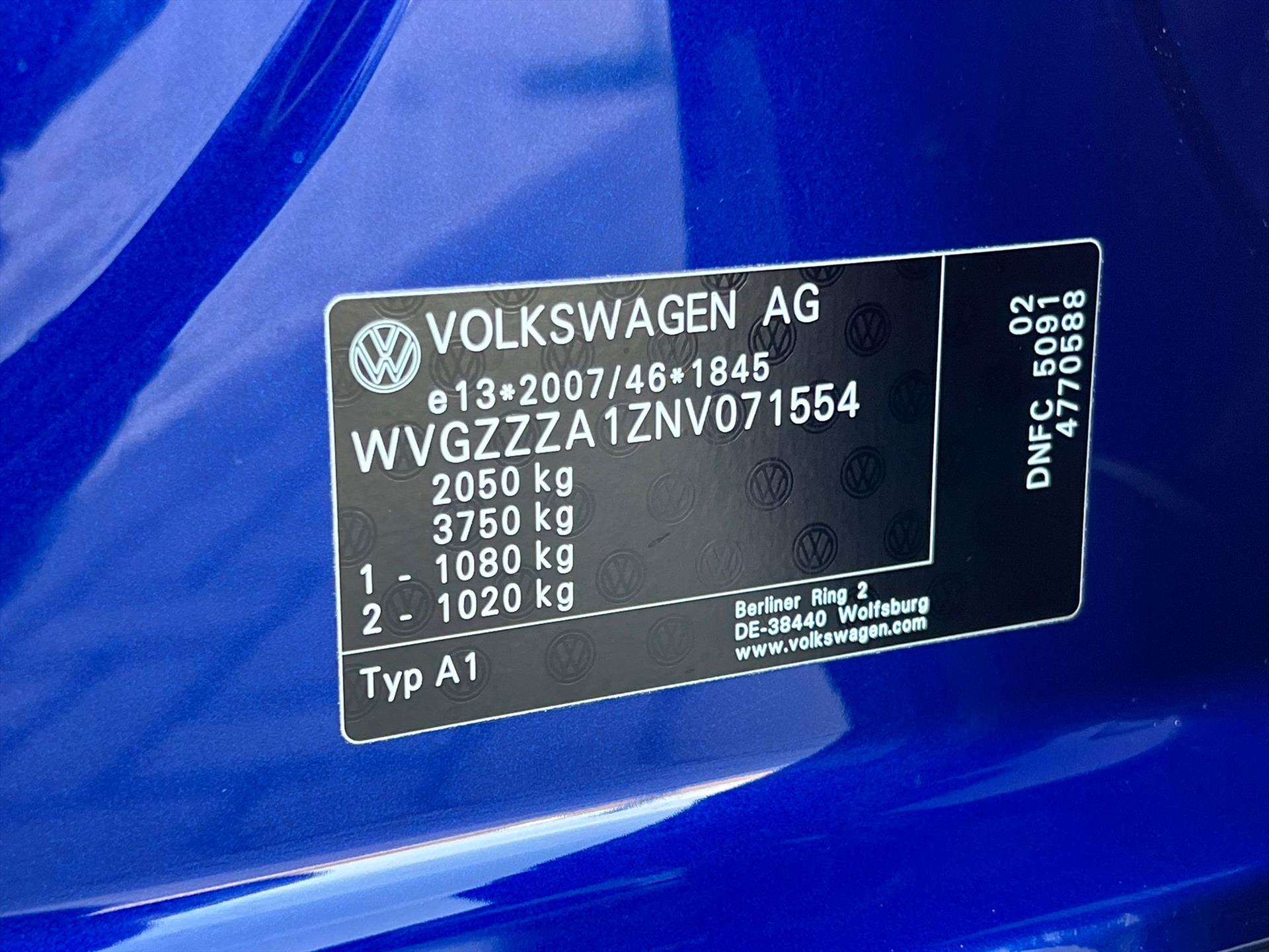 35647873-44.jpg