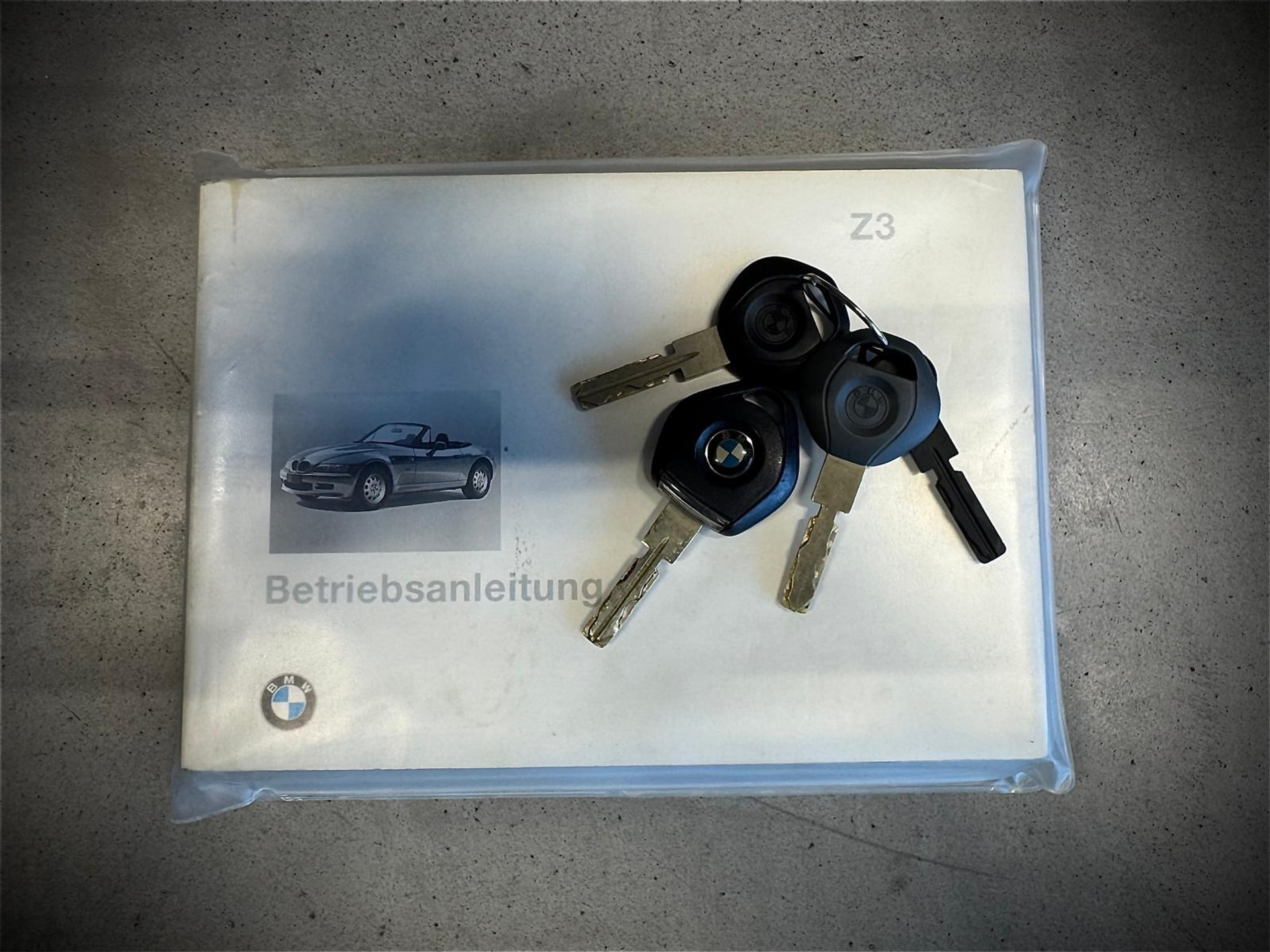 44911228-47.jpg