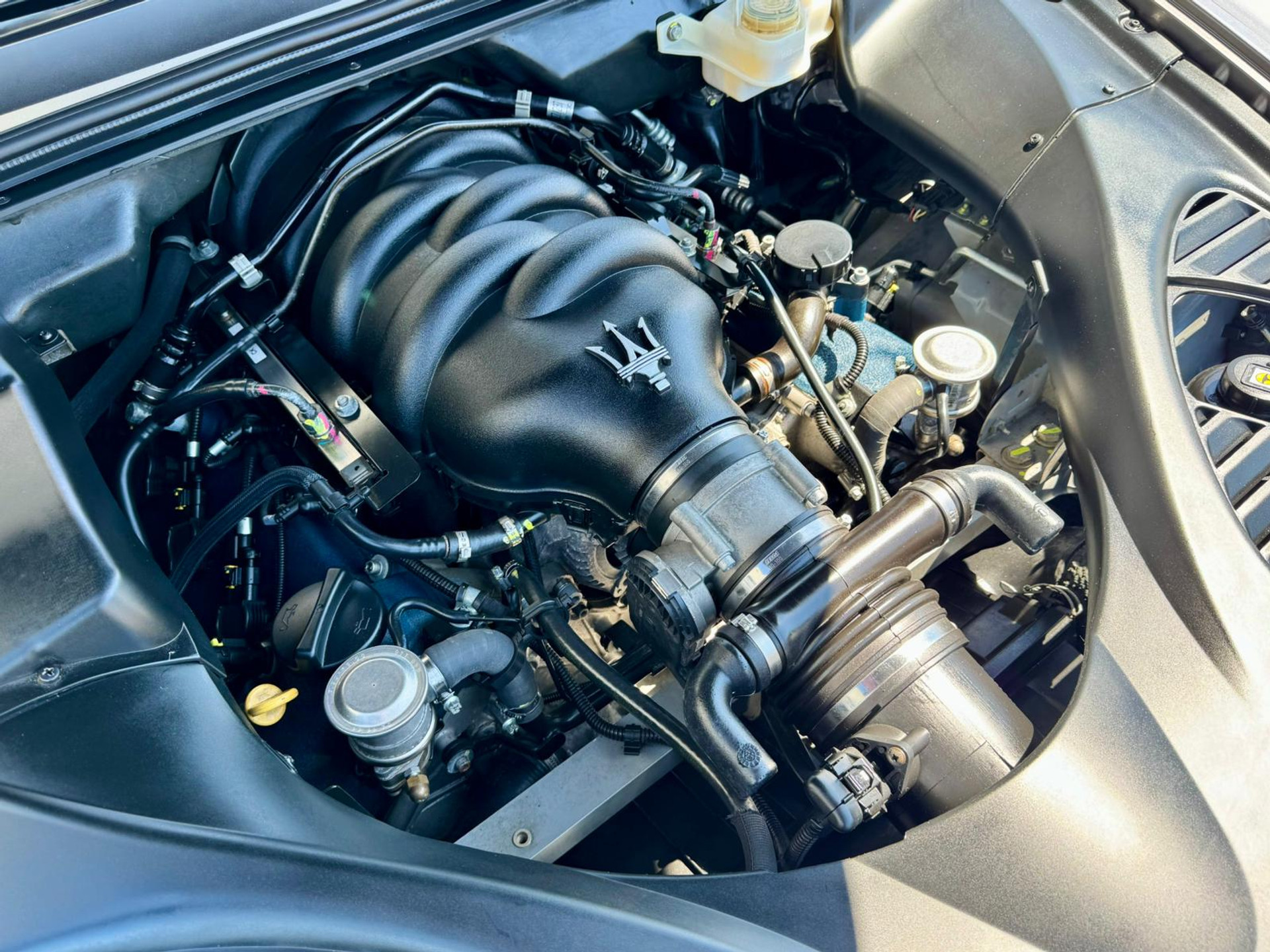 45087851-20.jpg