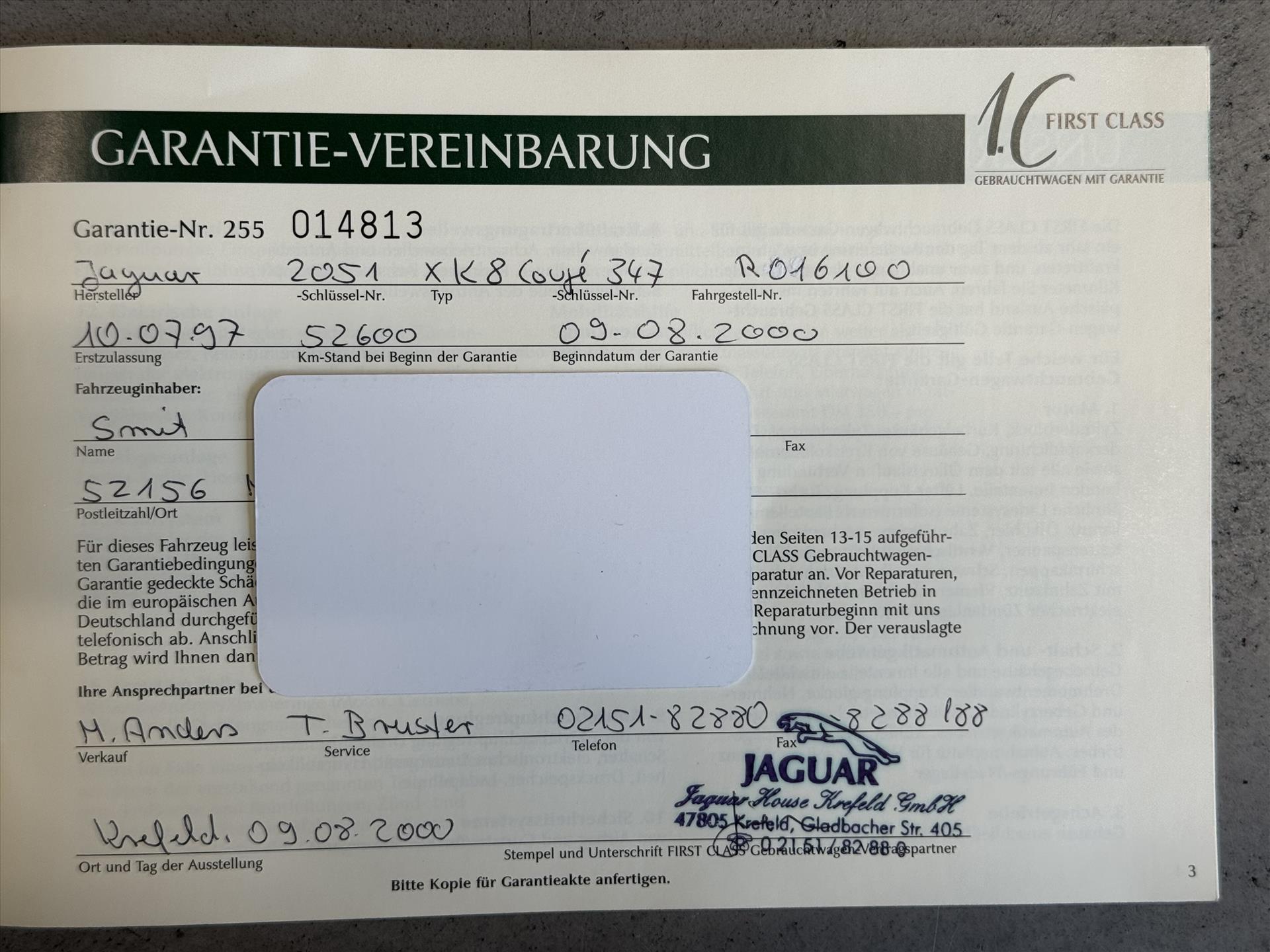 45187610-2.jpg