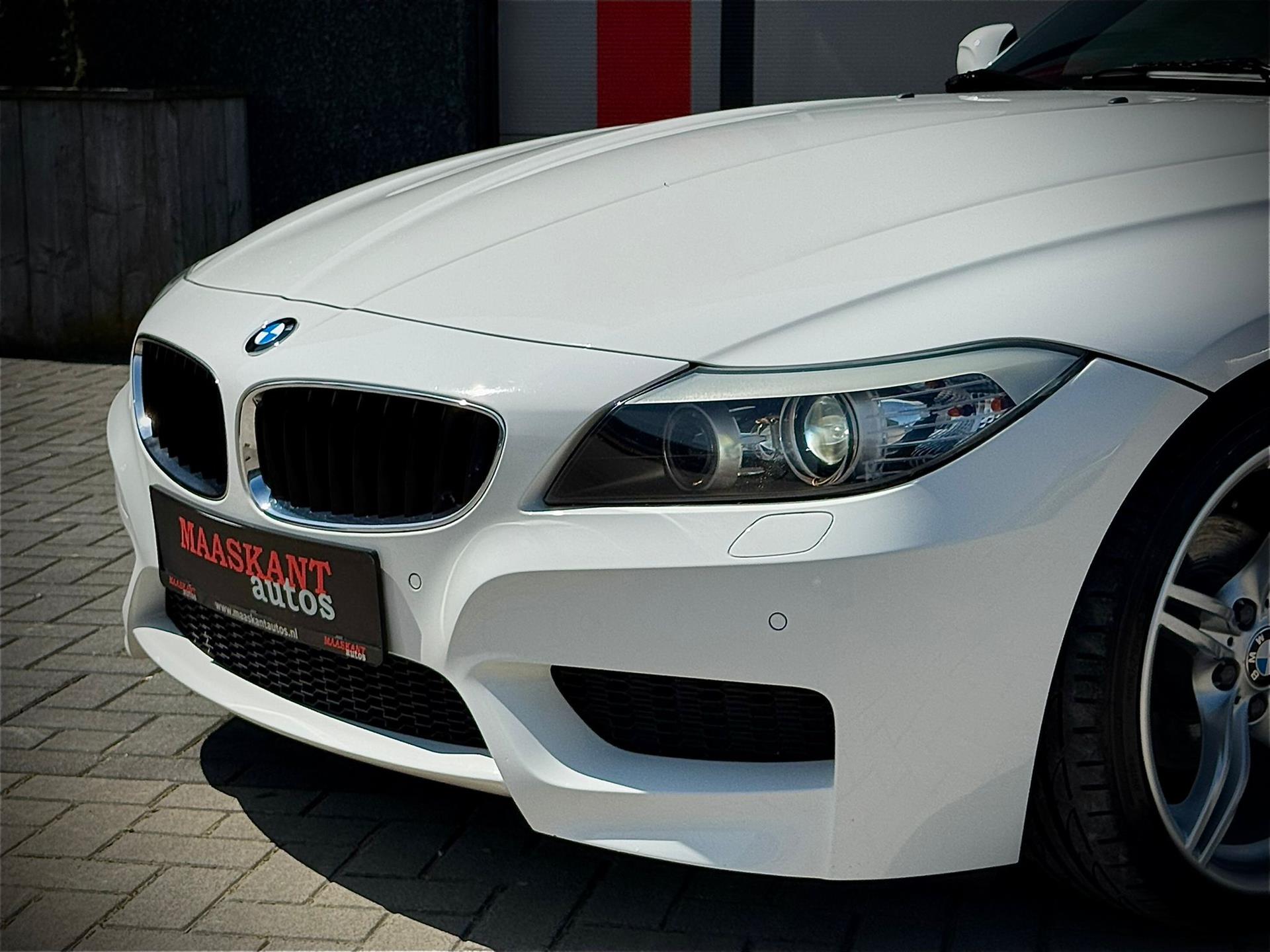 45823123-12.jpg