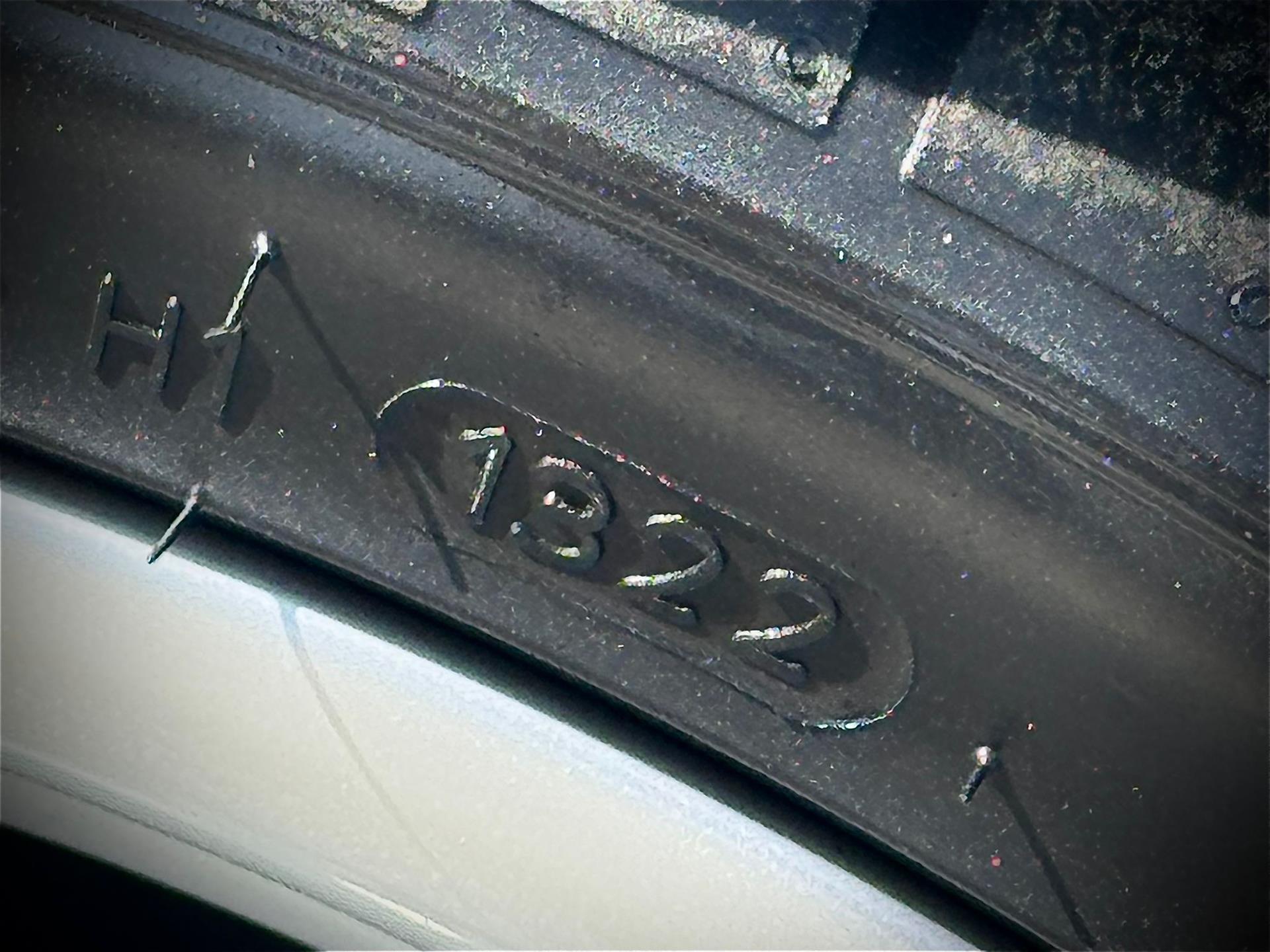 45823123-20.jpg