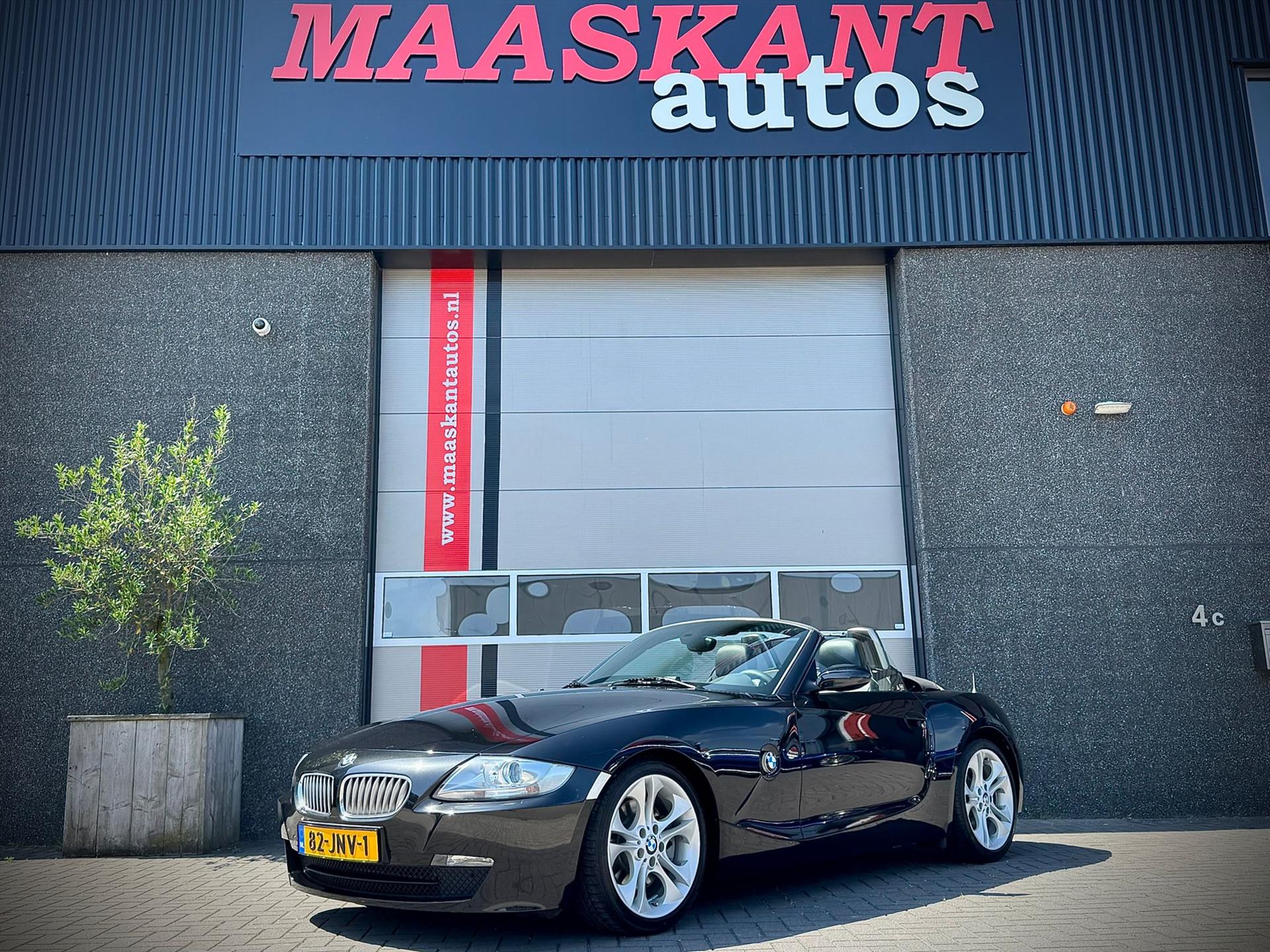45853274-15.jpg
