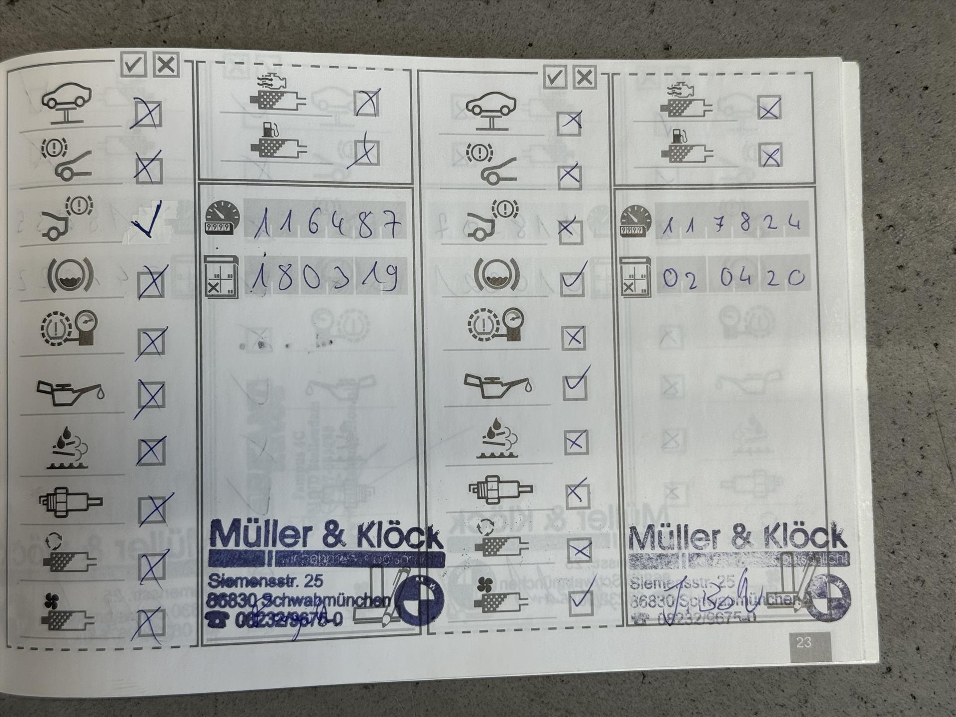 45872748-40.jpg