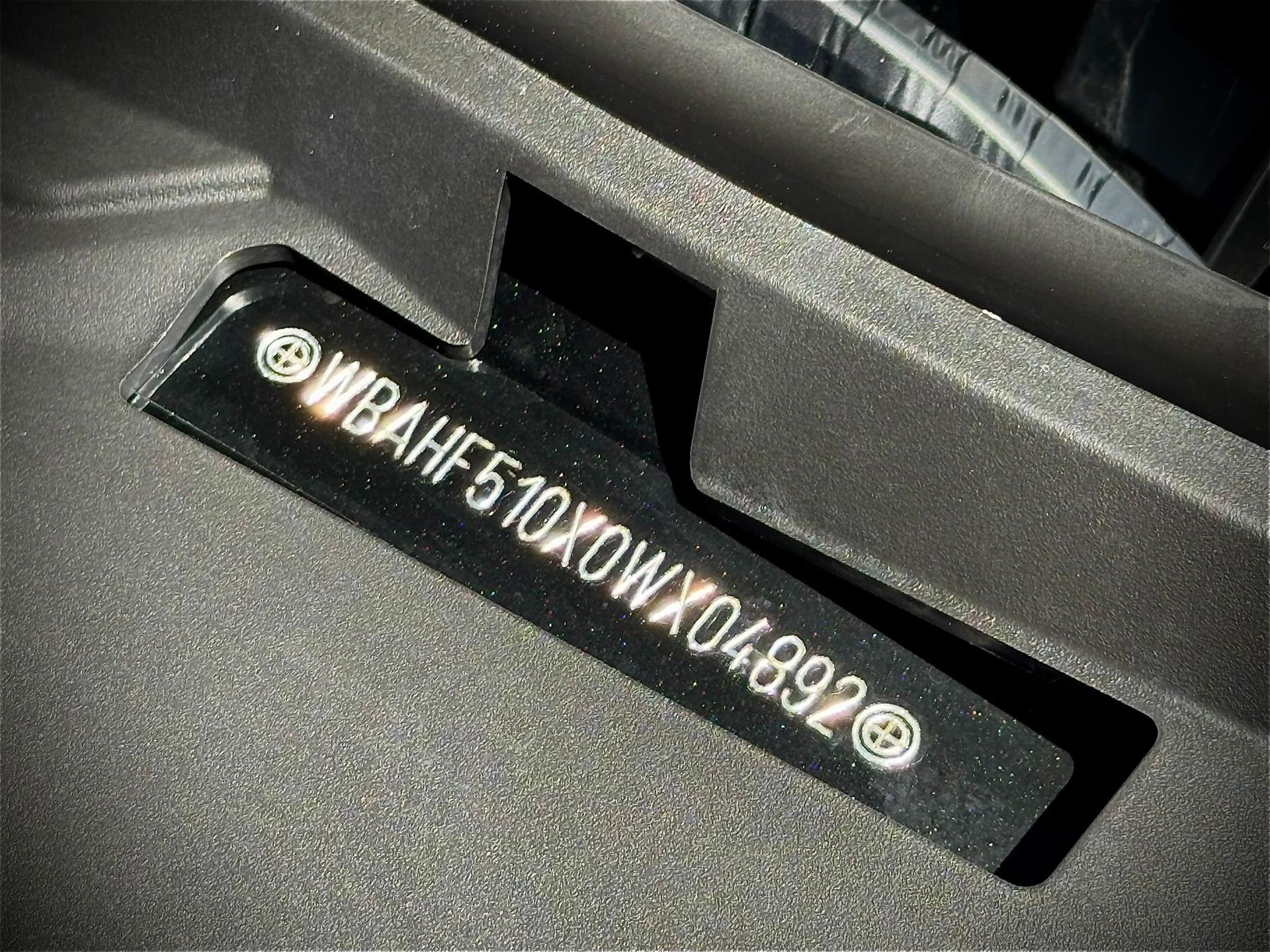 46251022-16.jpg