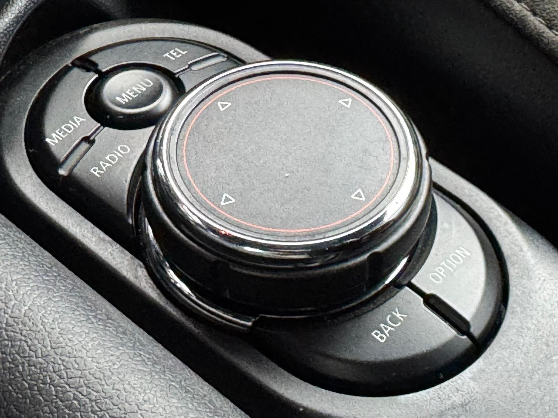 47916765-30.jpg