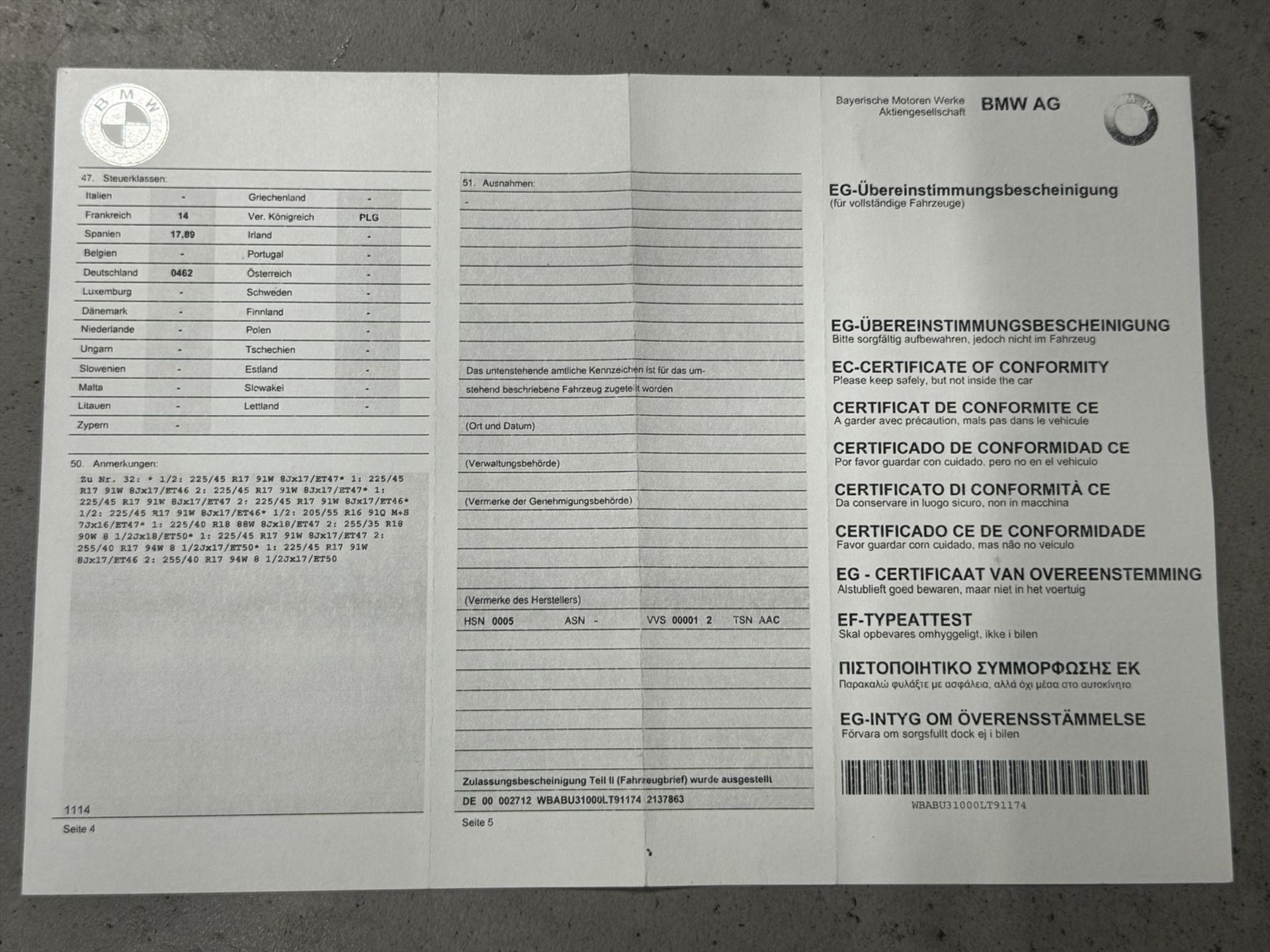 48198381-3.jpg