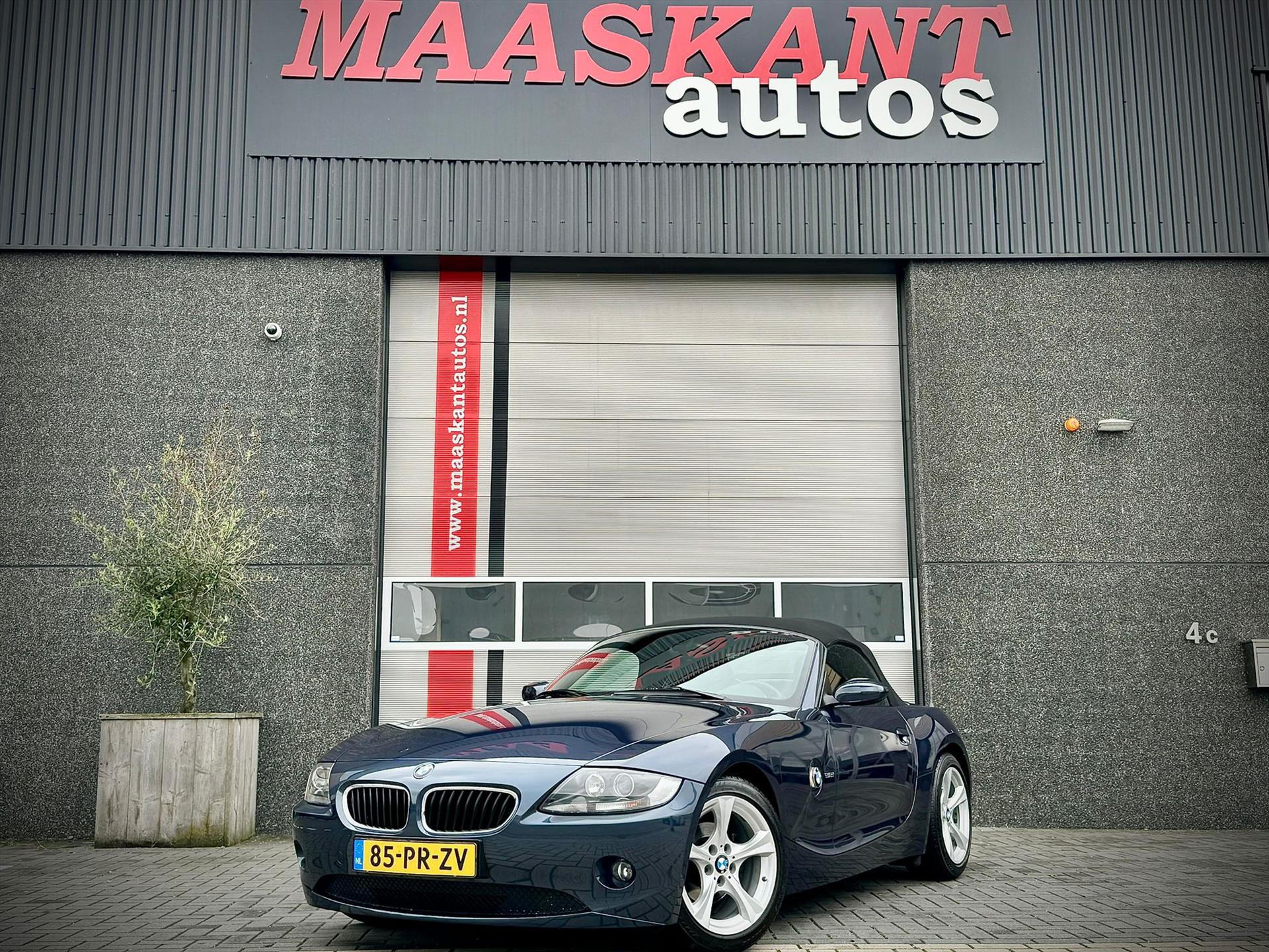 48509651-1.jpg