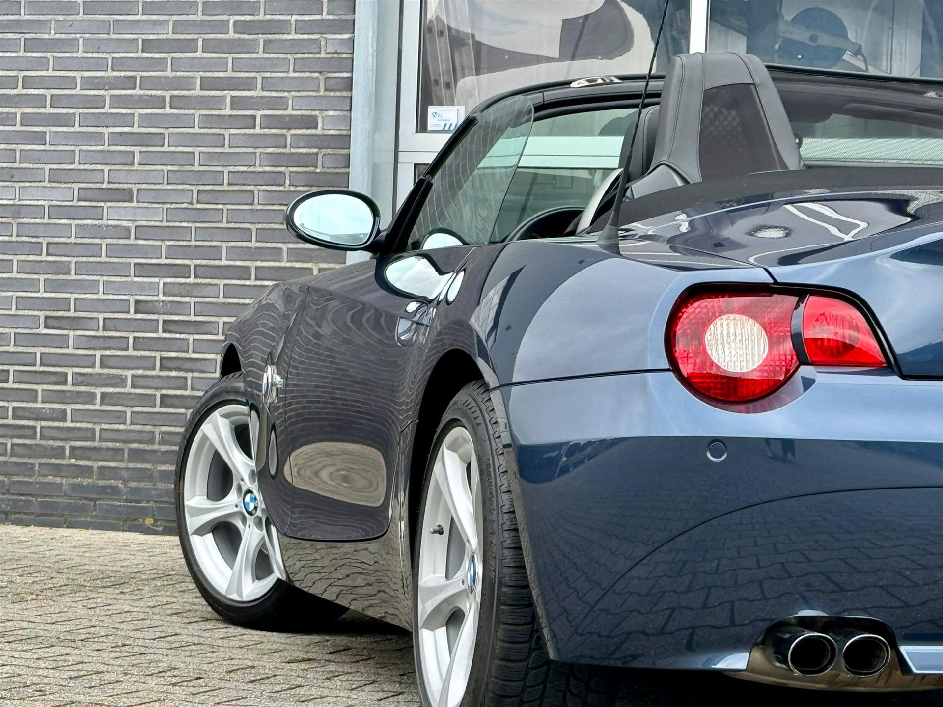 48509651-44.jpg