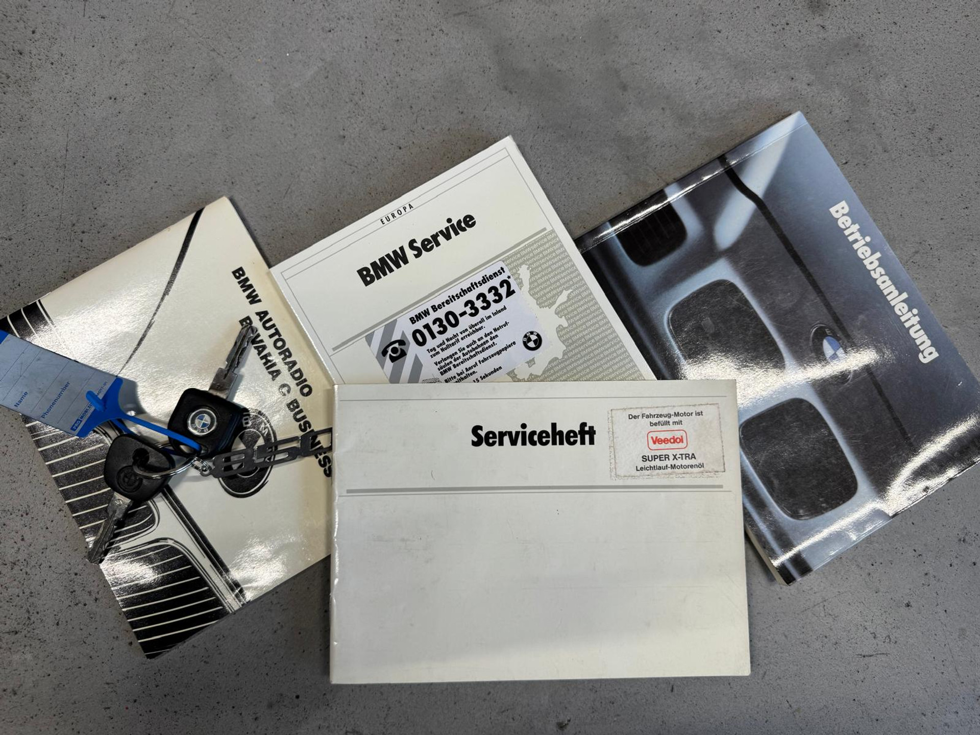 55442818-50.jpg