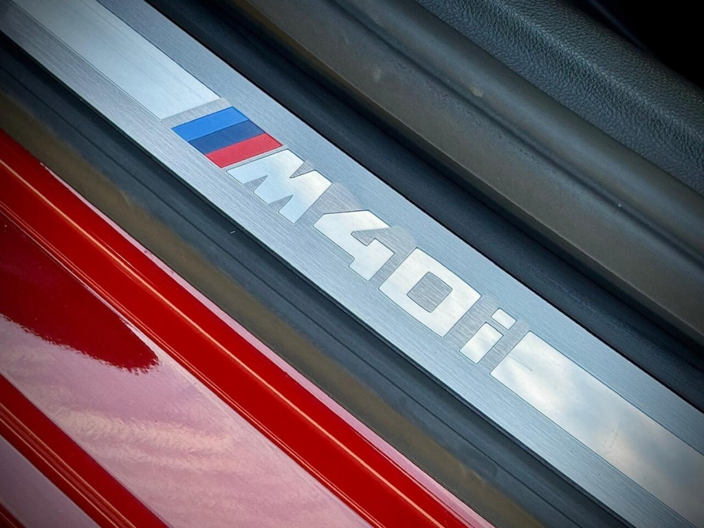 57554878-13.jpg